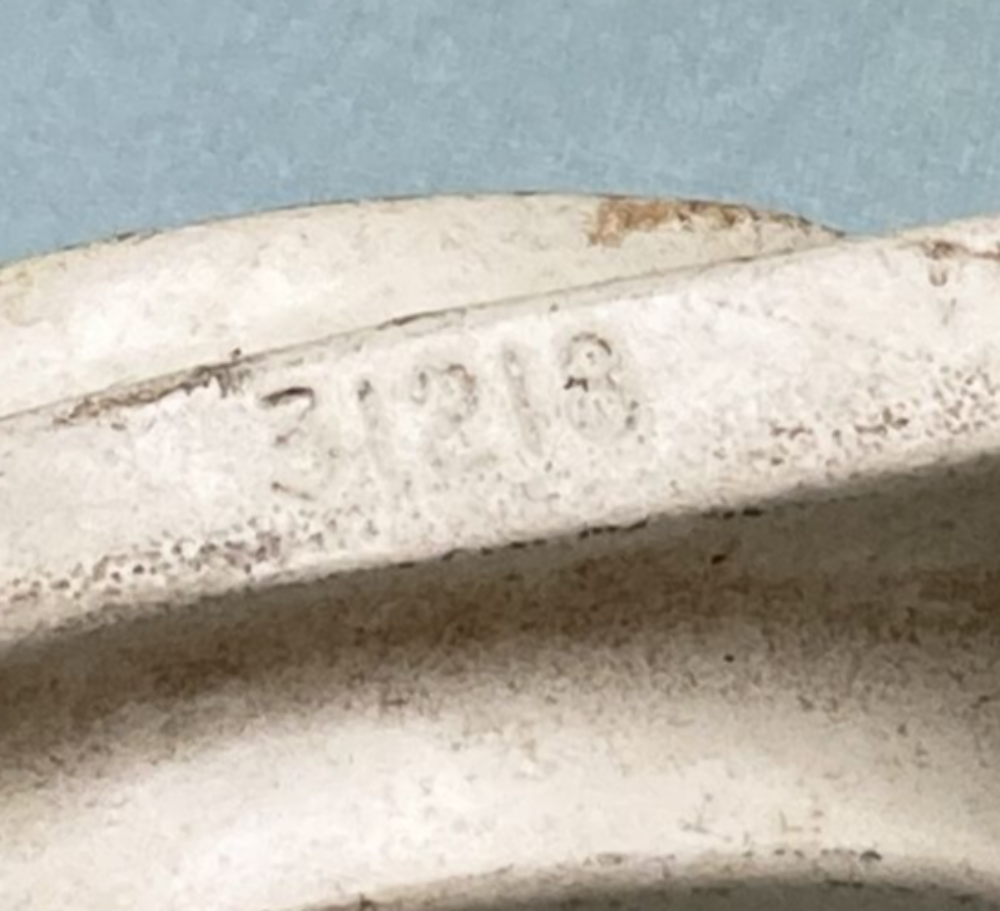 New QUICKSILVER 31218 BRACKET, NLA