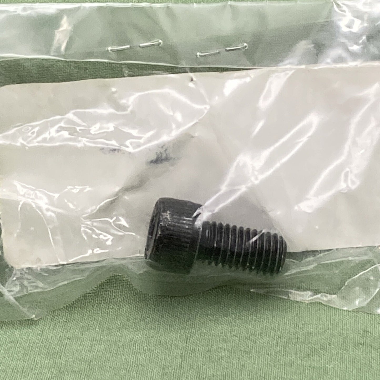 NEW GENUINE YAMAHA 91317-08016 STARTER Bolt