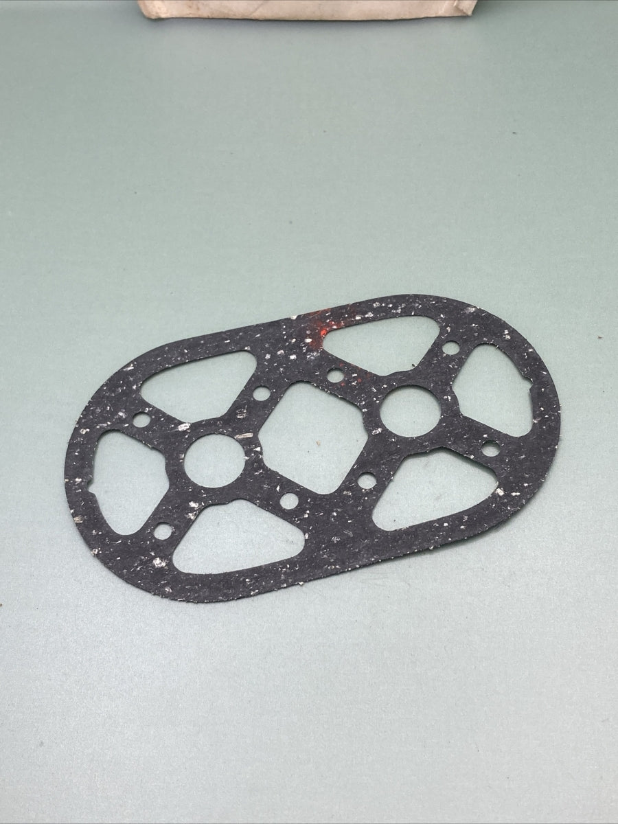 New GENUINE MERCURY 27-20531 CYLINDER BLOCK COVER GASKET