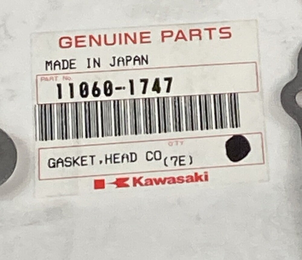 NEW GENUINE KAWASAKI 11060-1747 GASKET HEAD COVER