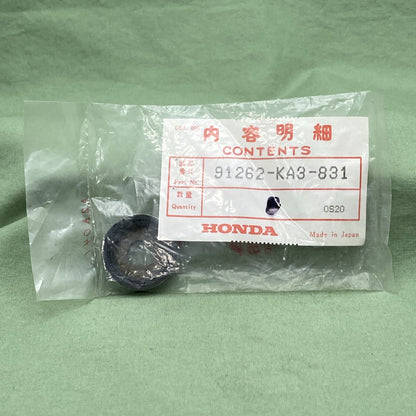 NEW GENUINE HONDA 91262-KA3-831 SHOCK ABSORBER SEAL