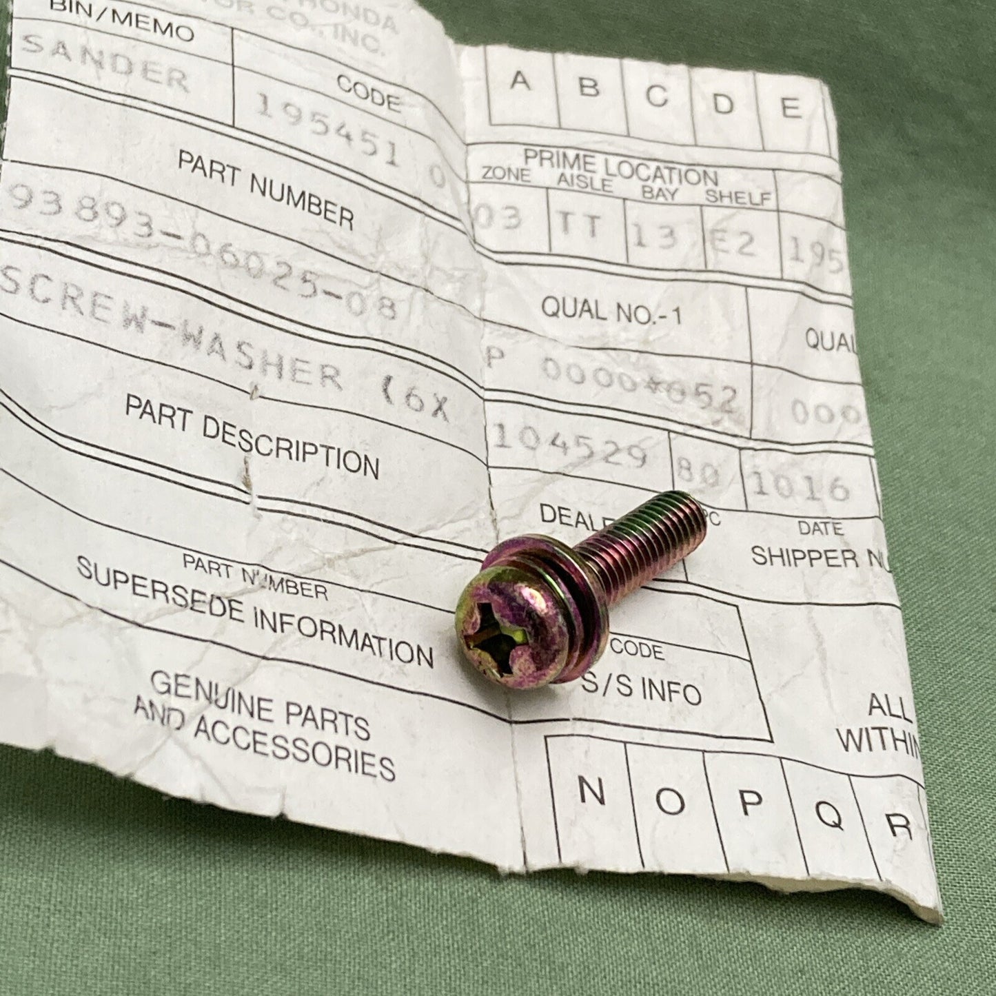 NEW GENUINE HONDA 93893-06025-08 WINDSCREEN Screw - Washer (6X25)