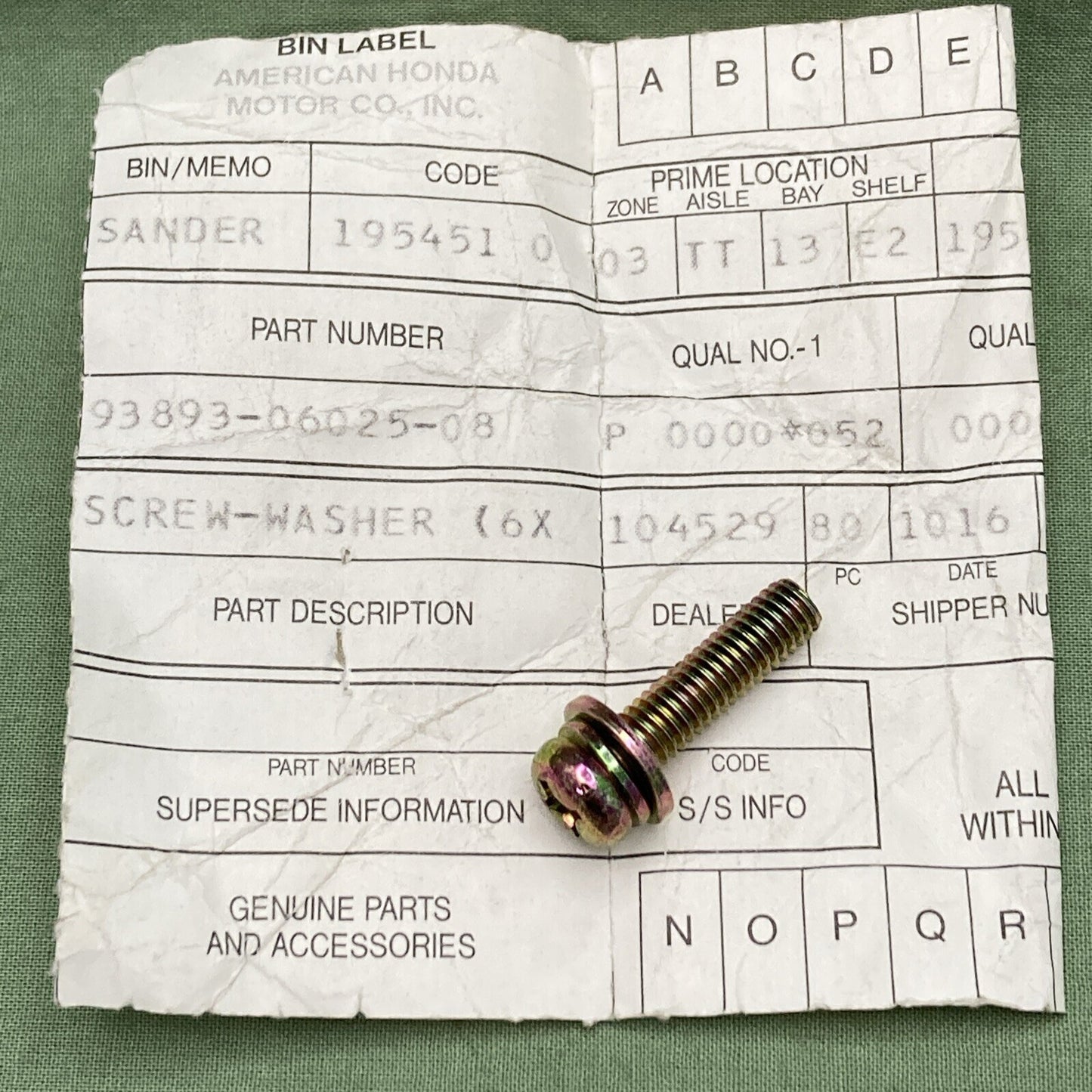 NEW GENUINE HONDA 93893-06025-08 WINDSCREEN Screw - Washer (6X25)