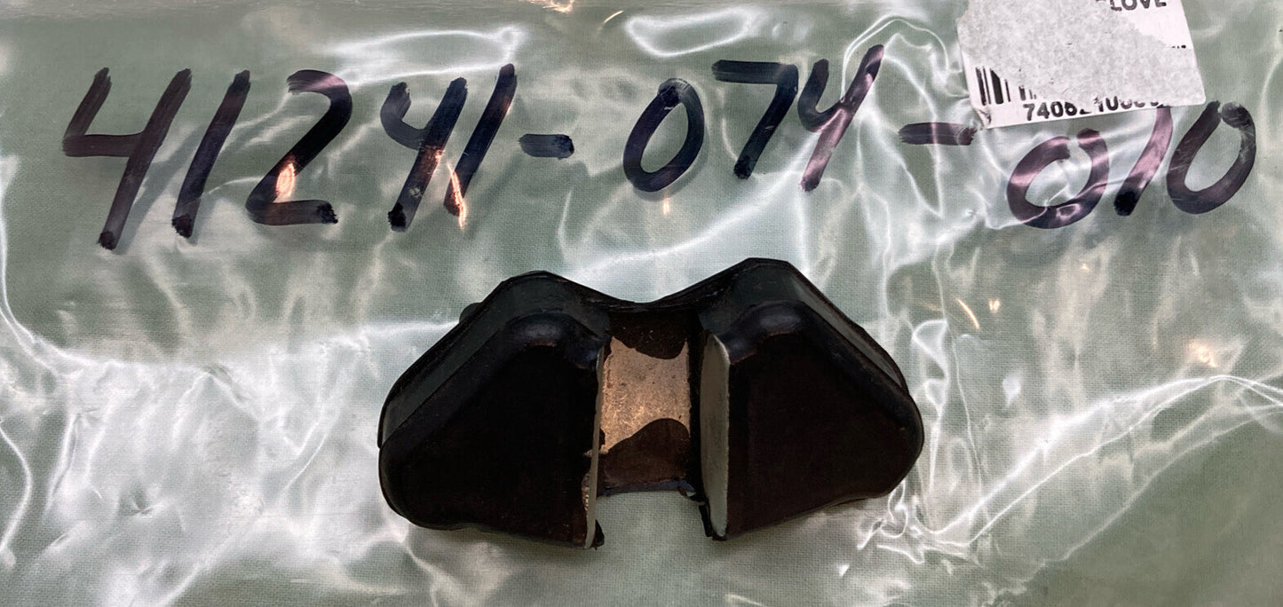 NEW REPLACES HONDA 41241-074-010 DAMPER, RR. WHEEL