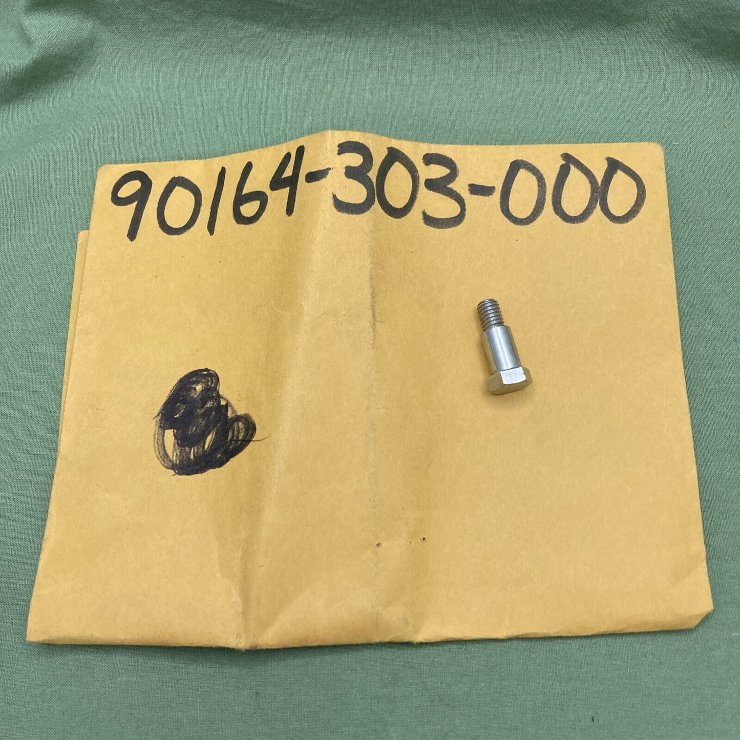 NEW REPLACES HONDA 90164-303-000 BOLT A, NUMBER PLATE MOUNT