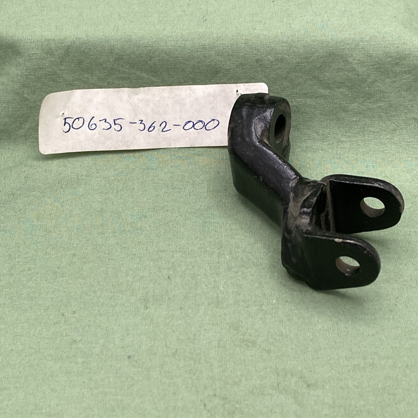 NEW REPLACES HONDA 53224 594 000 BUSHING COLUMN