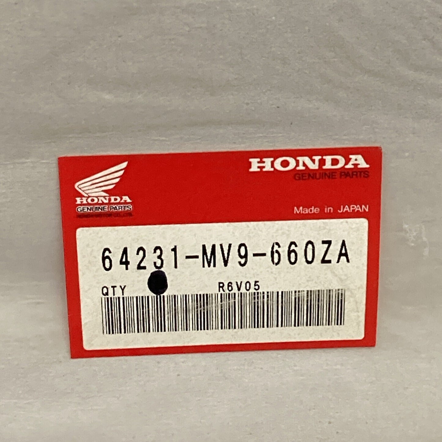 NEW GENUINE HONDA 64231-MV9-660ZA STRIPE A, R. COWL (UPPER) (TYPE1)