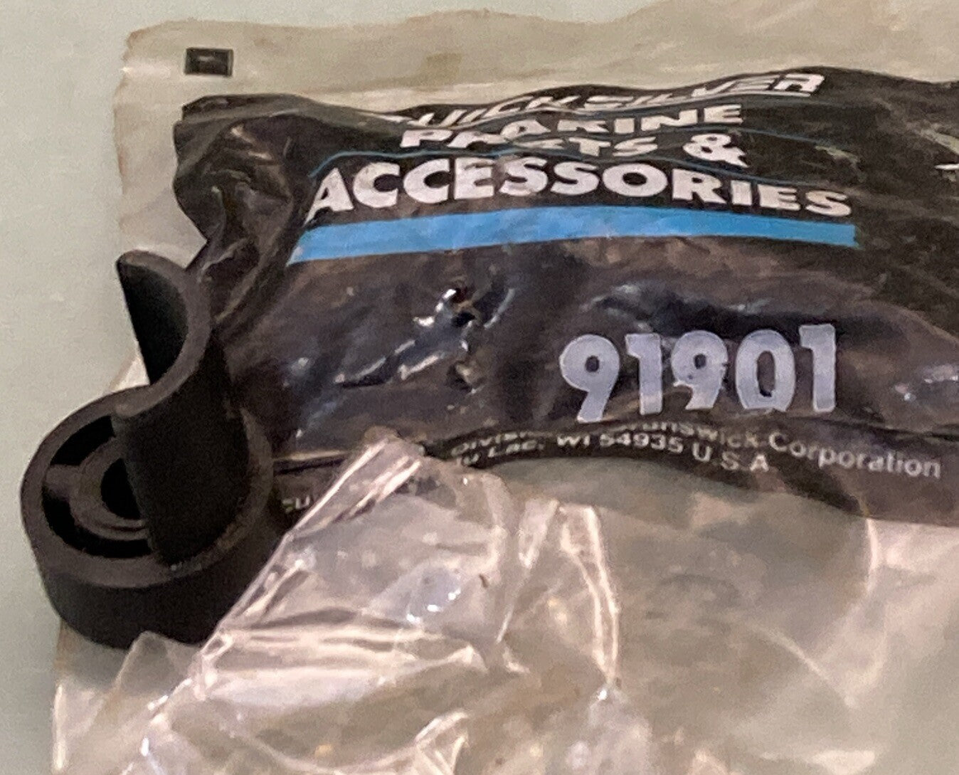 QTY 2 NEW GENUINE MERCURY QUICKSILVER 91901 COUPLER
