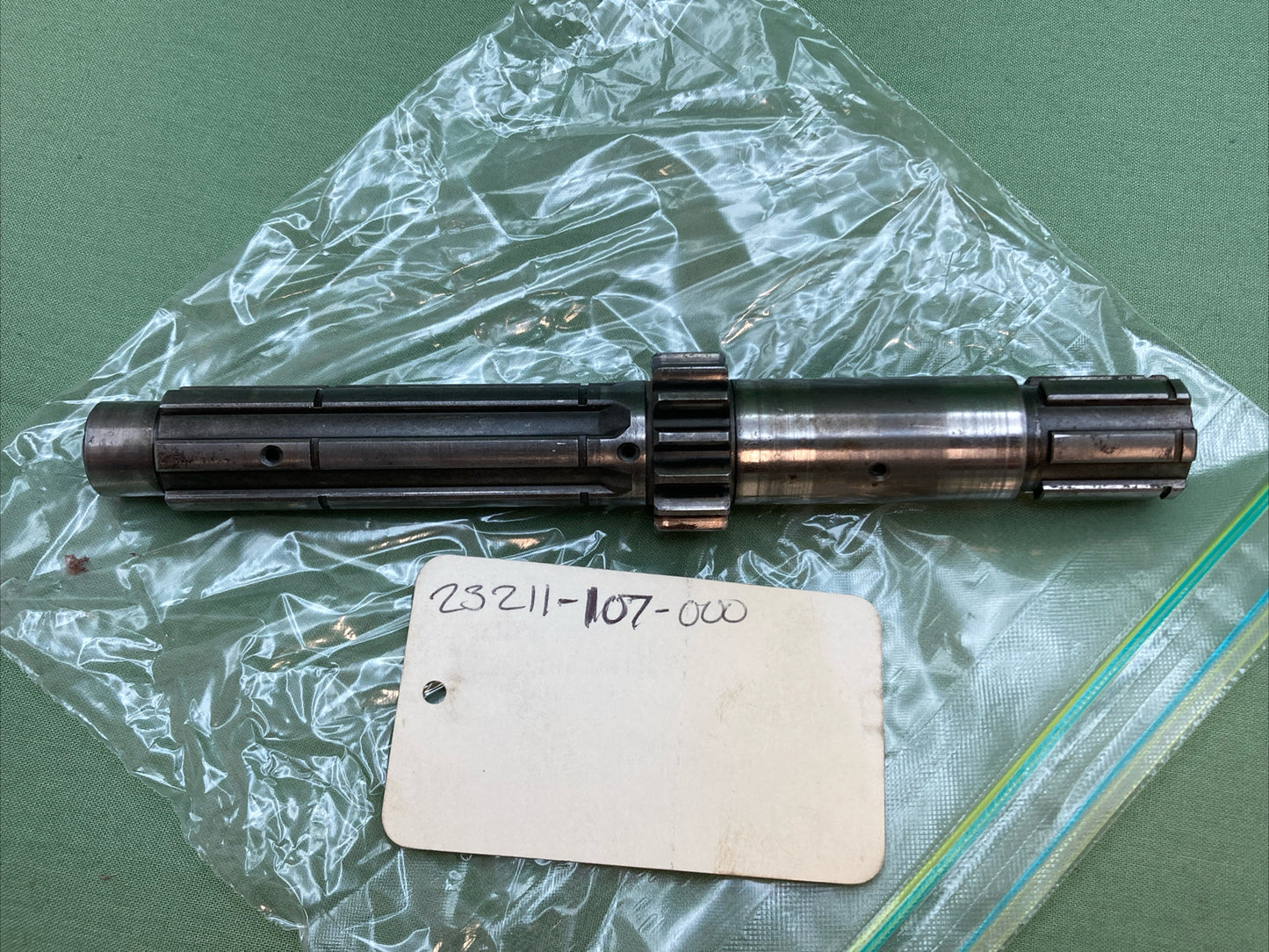 NEW REPLACES HONDA 23211-107-000 MAINSHAFT, TRANSMISSION (14T)