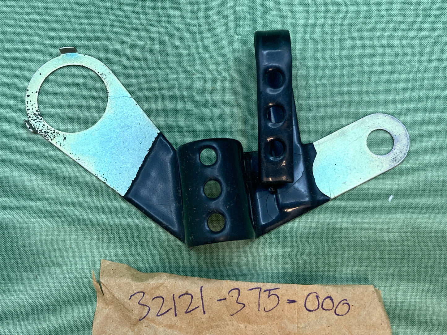 NEW REPLACES HONDA 32121-375-000 CLIP B, WIRE HARNESS