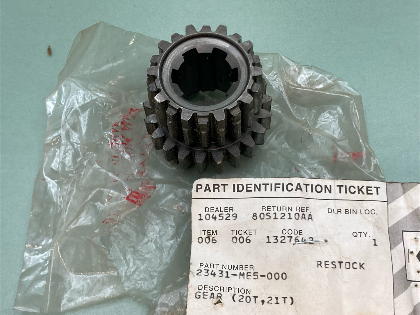 NEW GENUINE HONDA 23431-ME5-000 GEAR, MAINSHAFT SECOND THIRD (20T,21T)