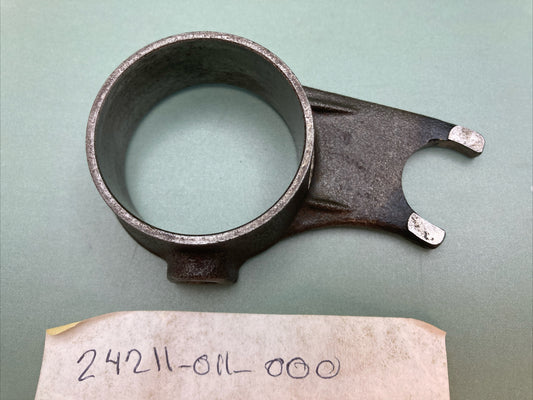 NEW REPLACES HONDA 24211-011-000 FORK, GEARSHIFT