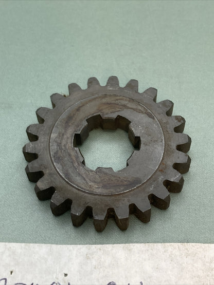 NEW REPLACES HONDA 23481-011-000 GEAR, COUNTERSHAFT TOP