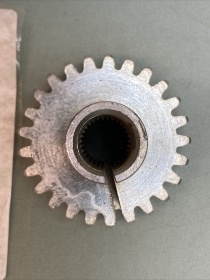 NEW REPLACES HONDA 28211-268-010 PINION, KICK STARTER