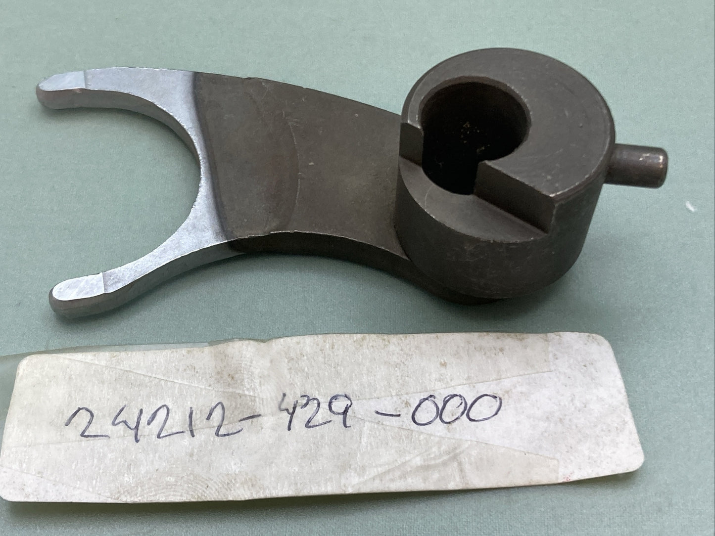 NEW REPLACES HONDA 24212-429-000 FORK, L. GEARSHIFT