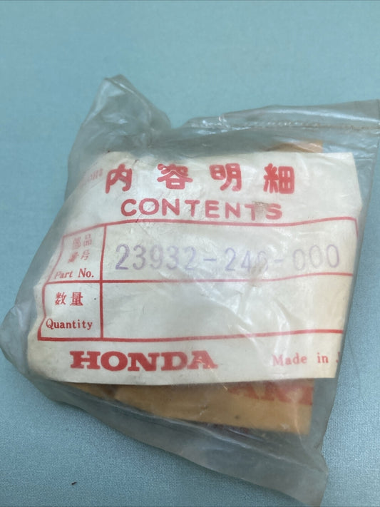 NEW GENUINE HONDA 23932-246-000 BUSHING B, BEARING (15MM)