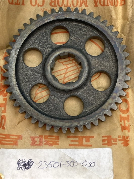 NEW GENUINE HONDA 23501-300-030 GEAR, FINAL DRIVE (48T)