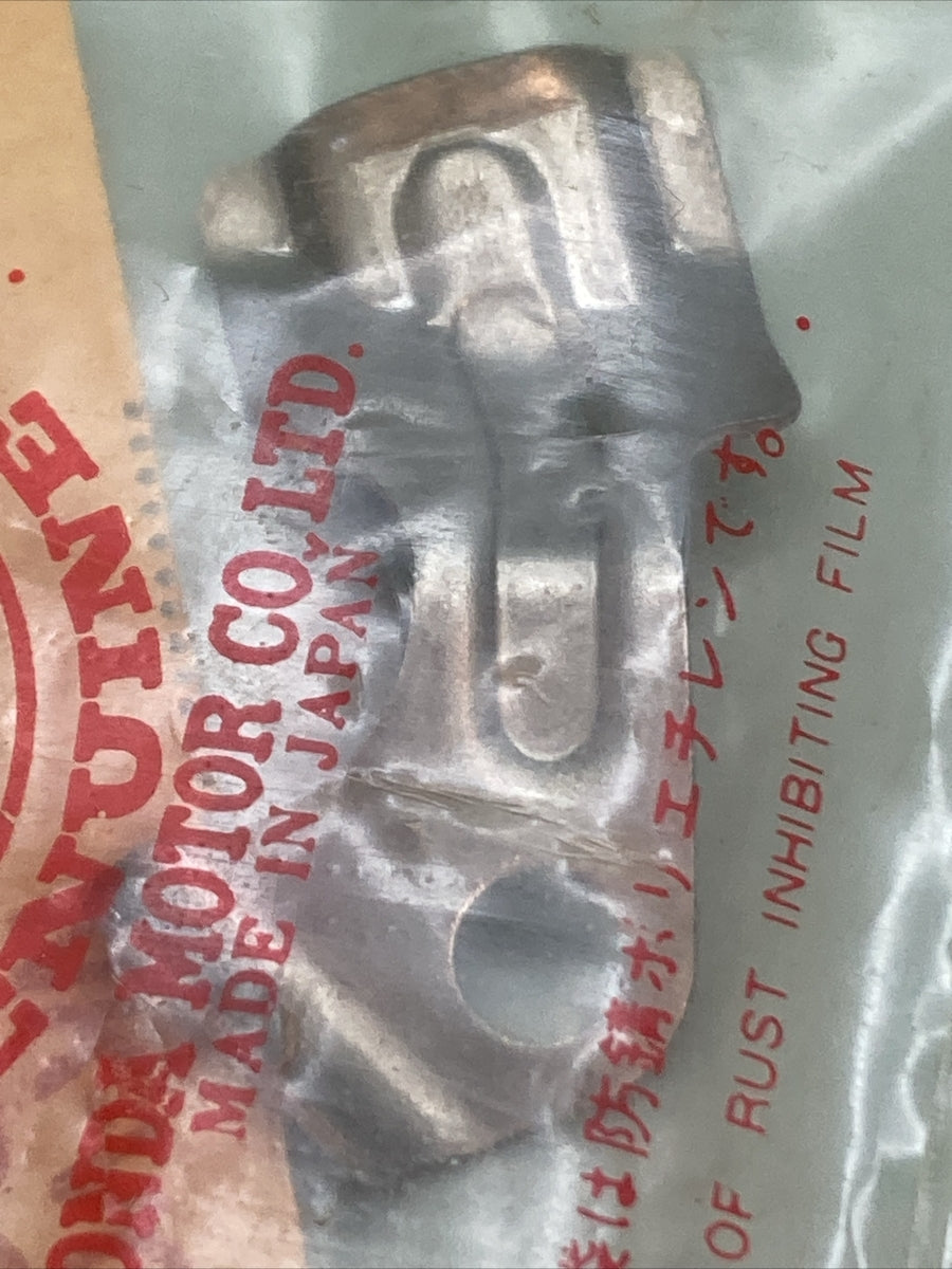 NEW GENUINE HONDA 32112-HB3-000 CLAMP
