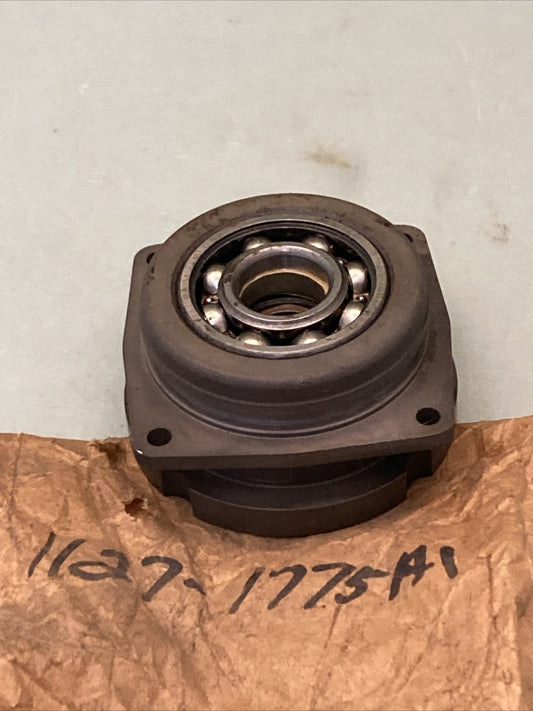 NEW REPLACES MERCURY QUICKSILVER 1127-1775A1 UPPER BEARING HOUSING