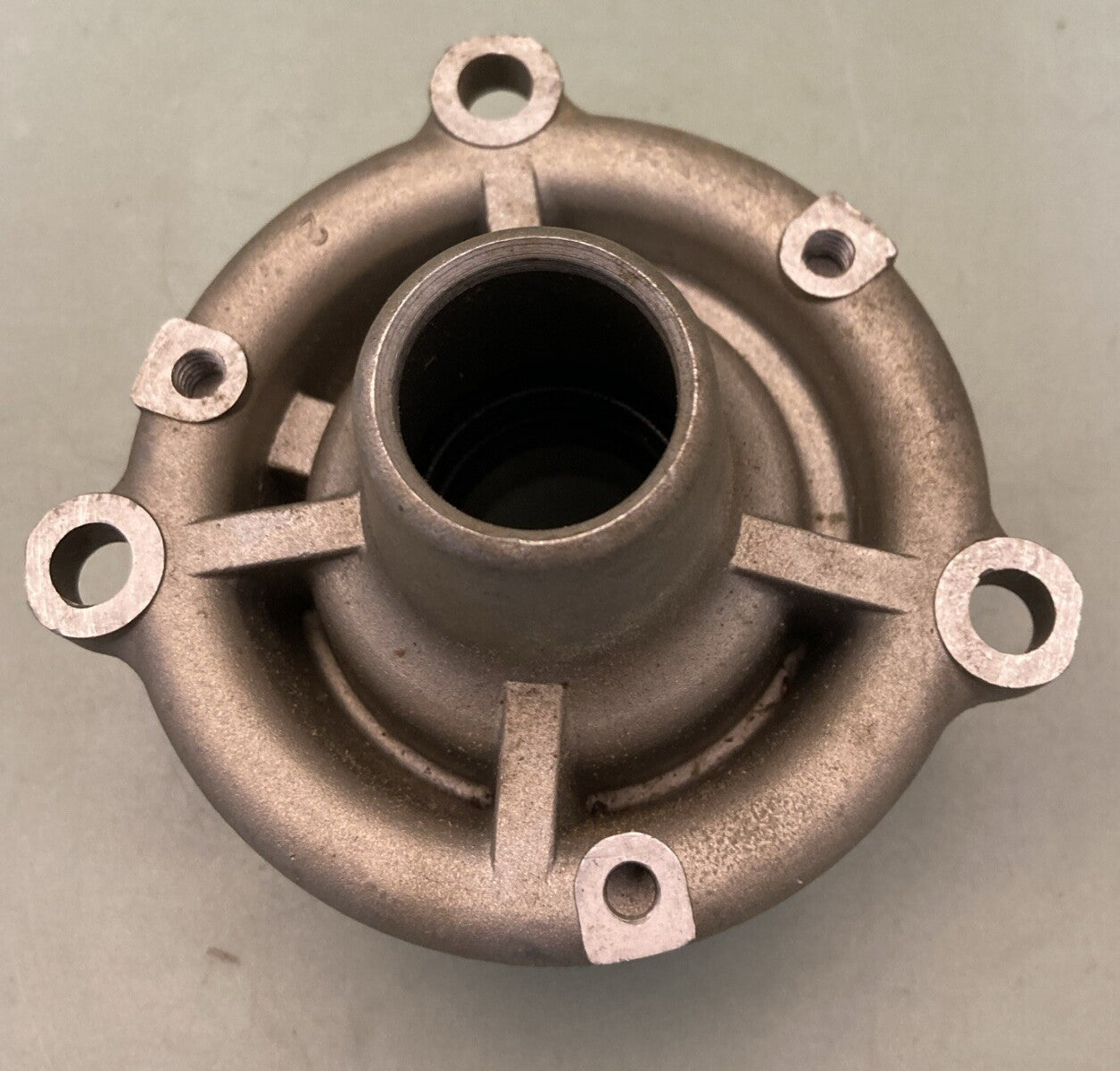 NEW REPLACES MERCURY QUICKSILVER 1102-1825A1 END CAP ASSEMBLY, NLA