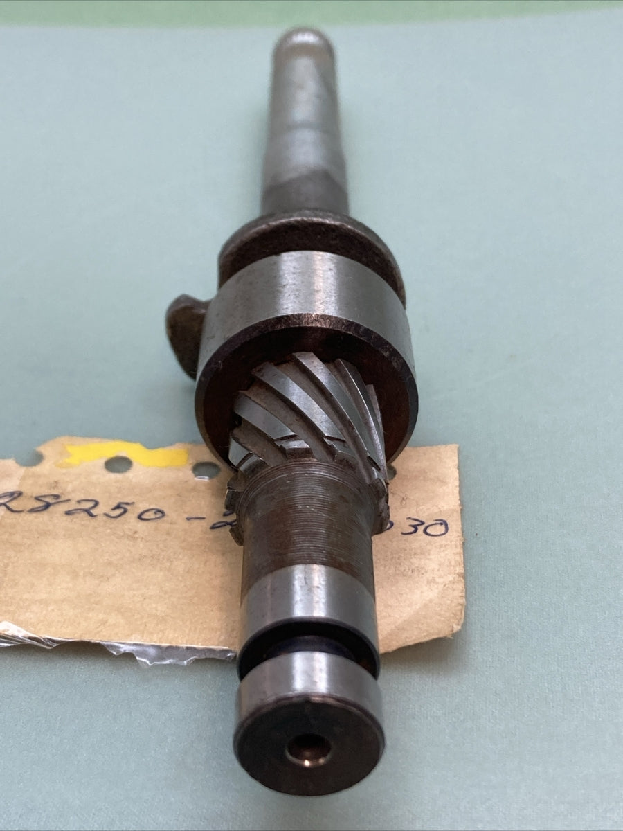 NEW REPLACES HONDA 28250-230-030  SPINDLE, KICK STARTER