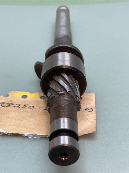 NEW REPLACES HONDA 28250-230-030  SPINDLE, KICK STARTER