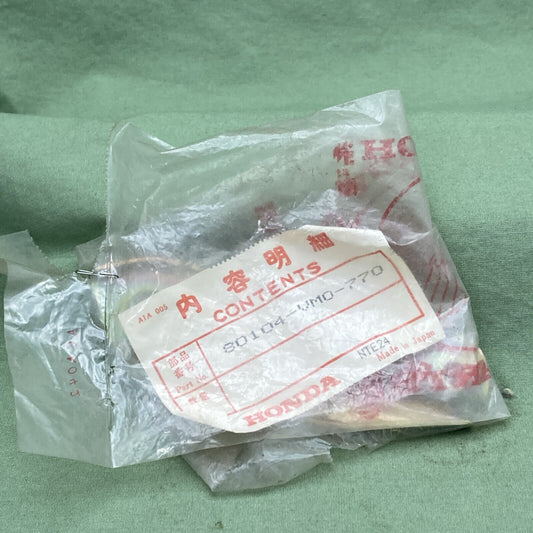 NEW GENUINE HONDA 80104-VM0-770 BRACKET, L. RR. FENDER (B)