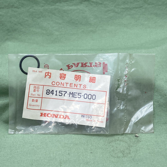 NEW GENUINE HONDA 84157-ME5-000 RUBBER, GRAB RAIL SPACER