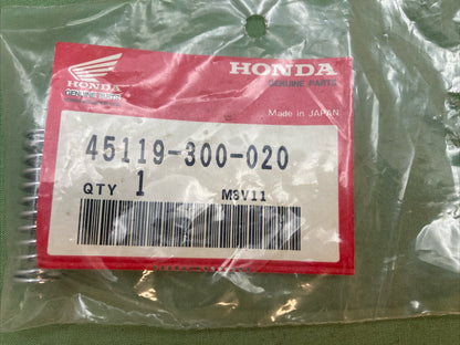 NEW GENUINE HONDA 45119-300-020 CALIPER ADJUSTING SPRING