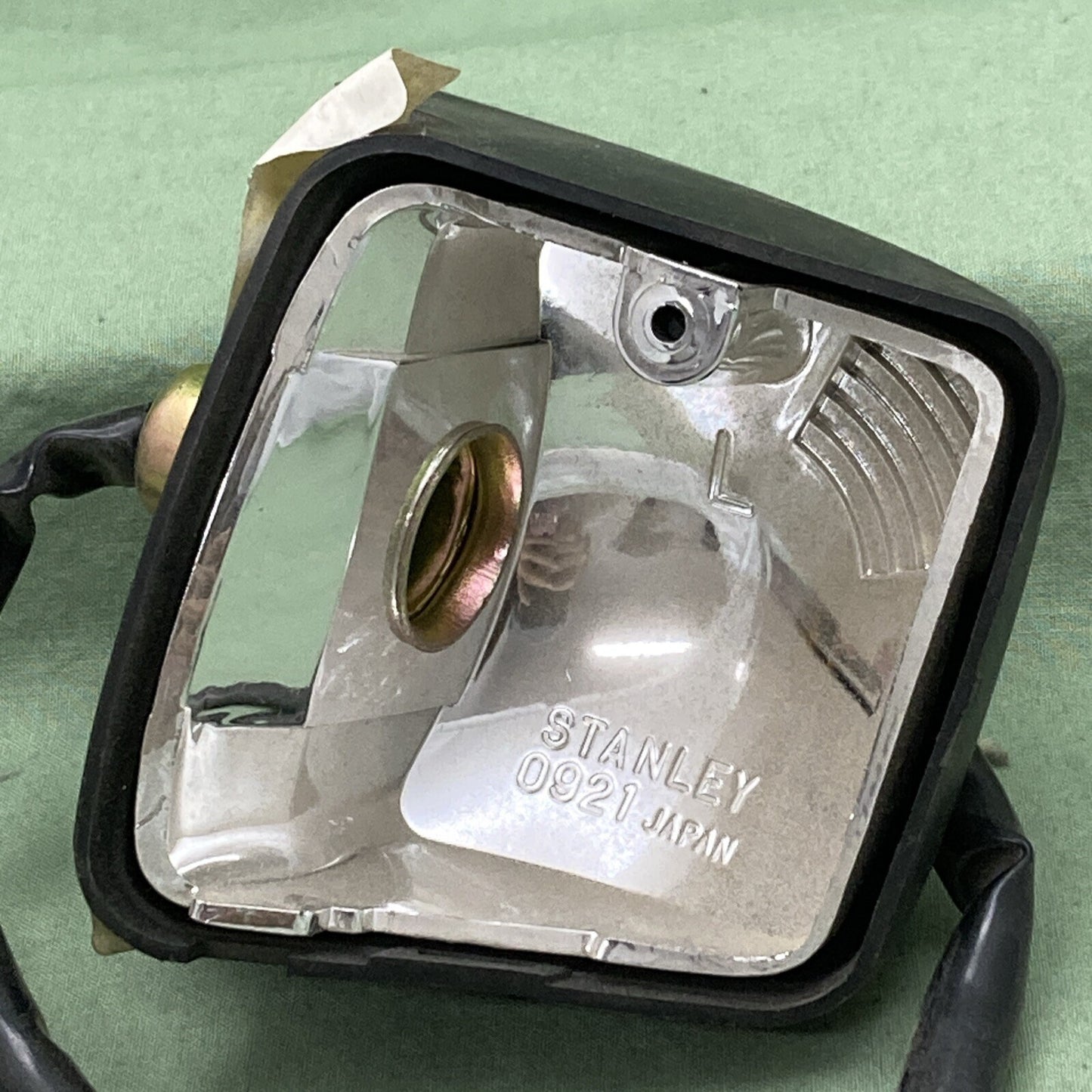 NEW REPLACES HONDA 33453-GK8-600 BASE, L. FR. TURN SIGNAL