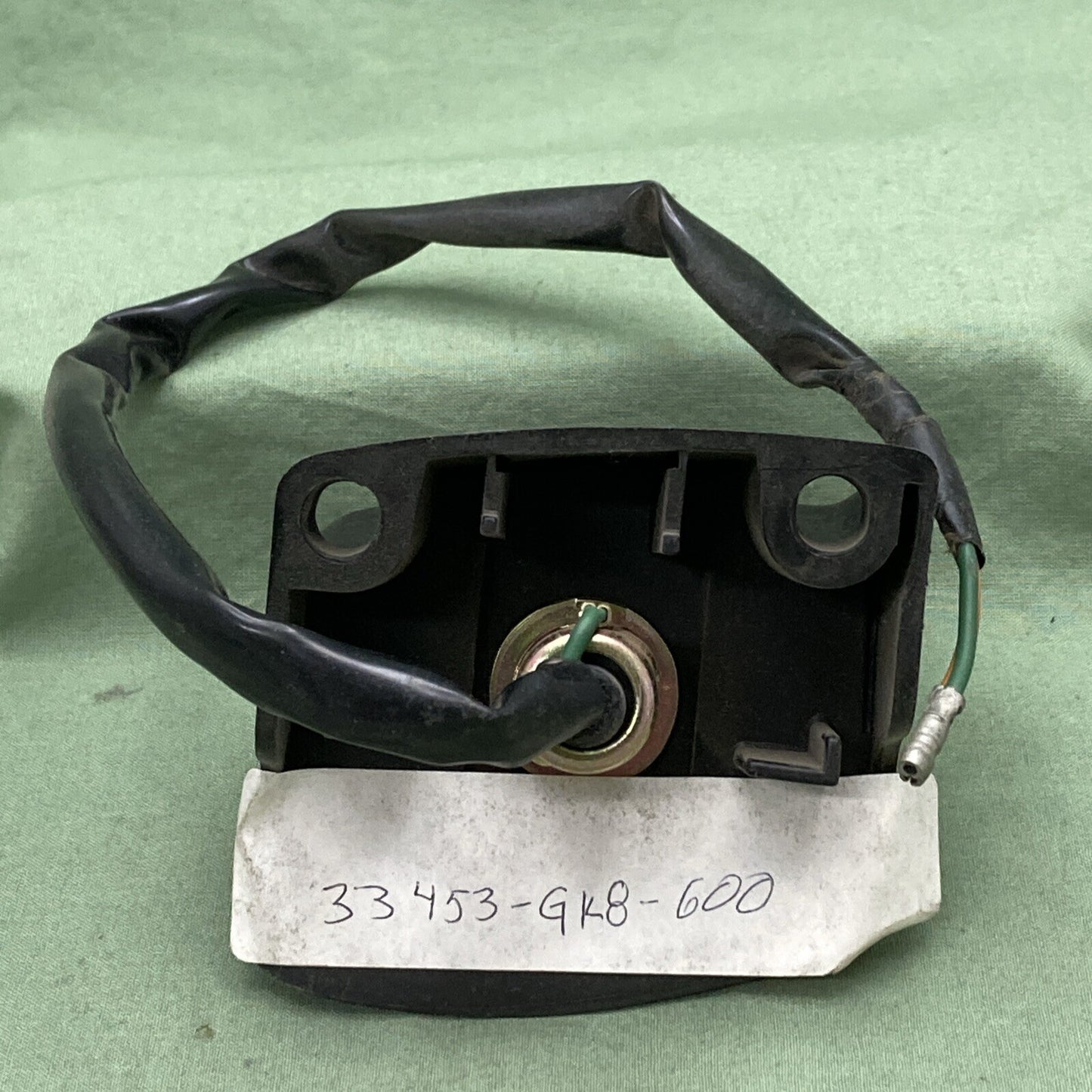 NEW REPLACES HONDA 33453-GK8-600 BASE, L. FR. TURN SIGNAL