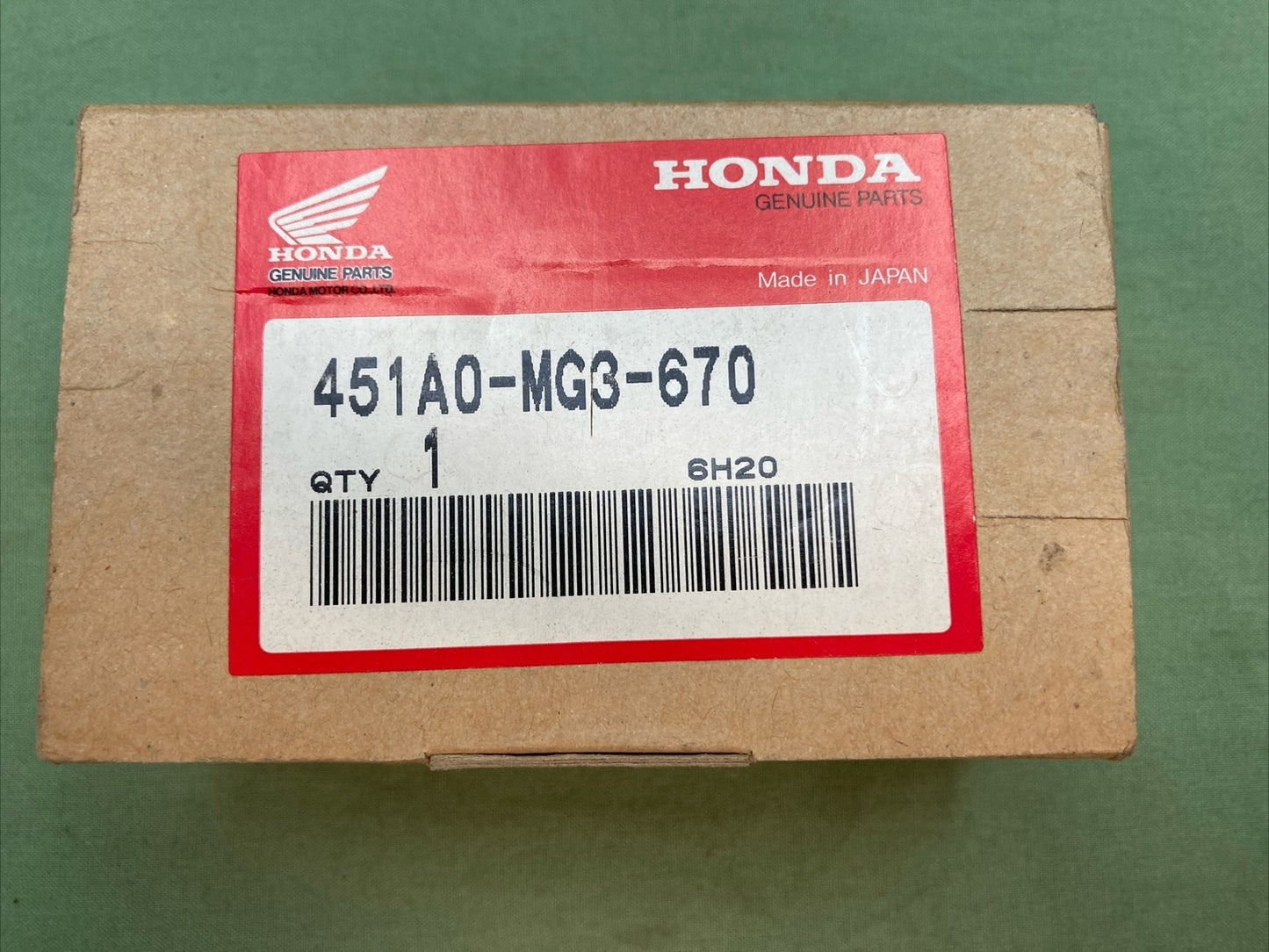 NEW GENUINE HONDA 451A0-MG3-670 BRAKE PAD KIT
