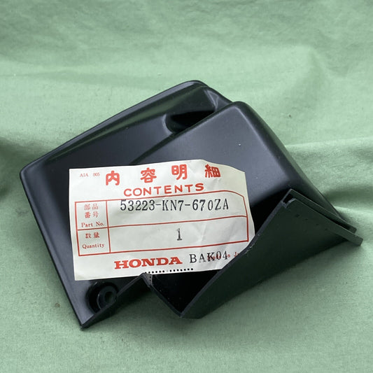 NEW GENUINE HONDA 53223-KN7-670ZA COVER, R. FR. TURN SIGNAL *NH1* (BLACK)
