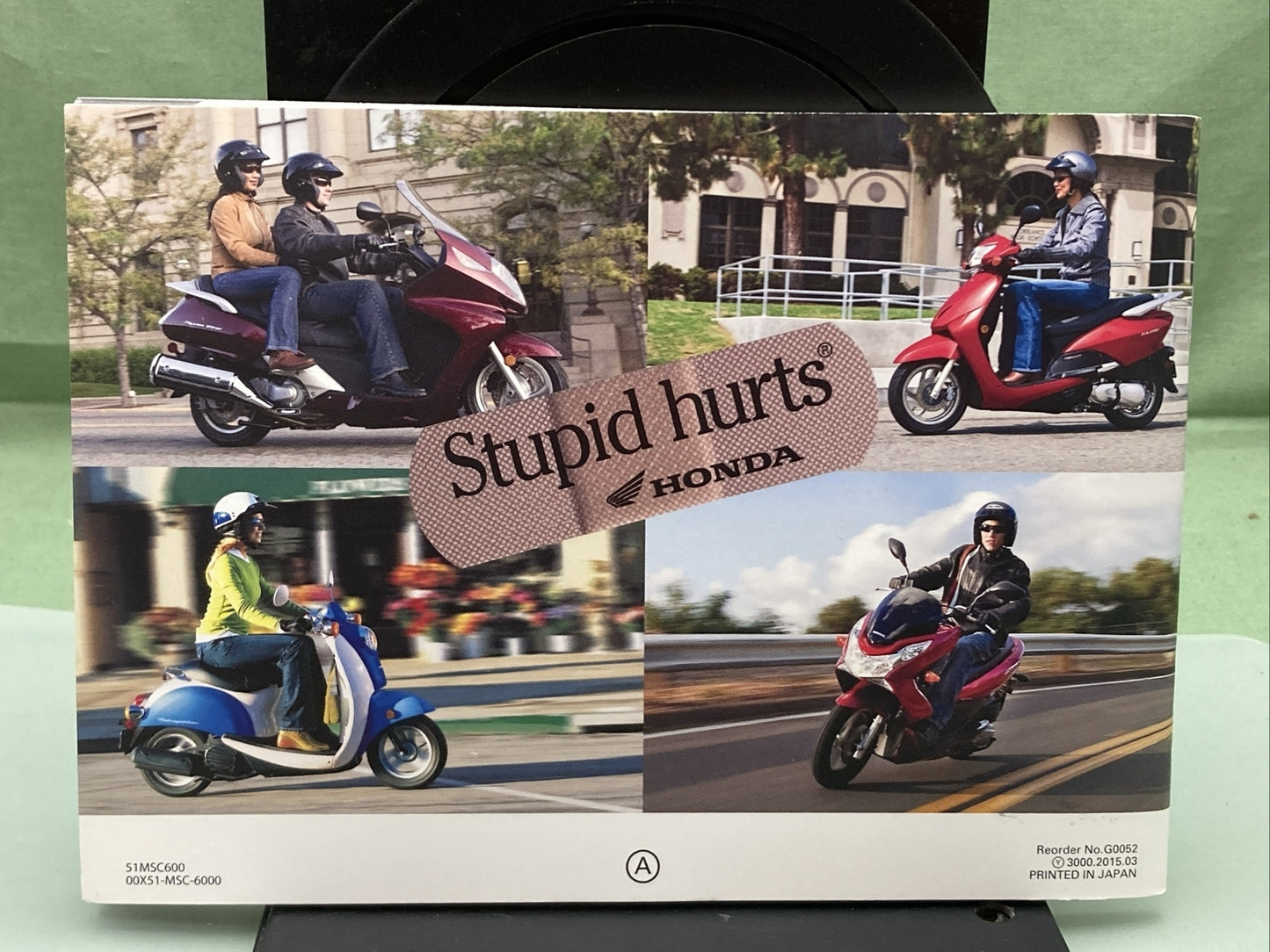 NEW GENUINE HONDA 51MSC600 YOU AND YOUR SCOOTER RIDING TIPS '05