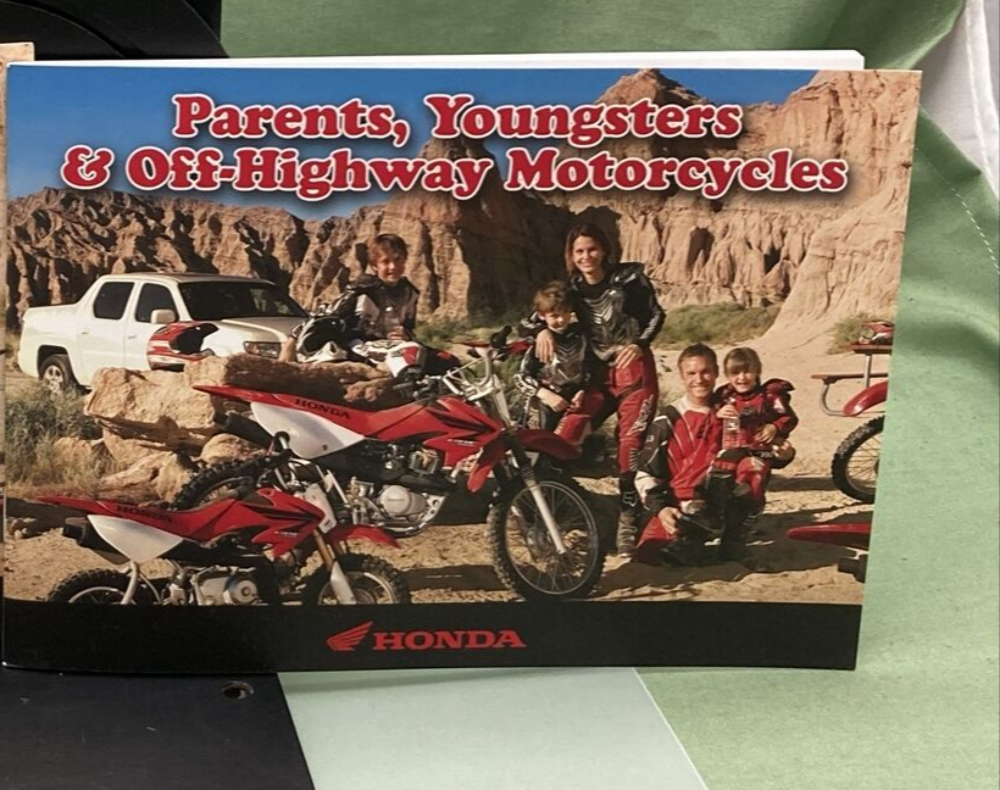 QTY 2 NEW GENUINE HONDA 51OFF700 PARENTS, YOUNGSTERS & OFF-HIGHWAY MOTORCYCLES