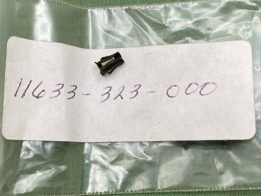 NEW REPLACES HONDA 11633-323-000 PUSH CLIP