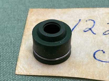 NEW REPLACES HONDA 12209-ML0-772 SEAL, VALVE STEM