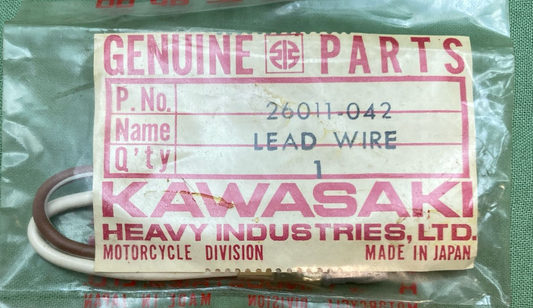 NEW GENUINE KAWASAKI 26011-042 LEAD WIRE