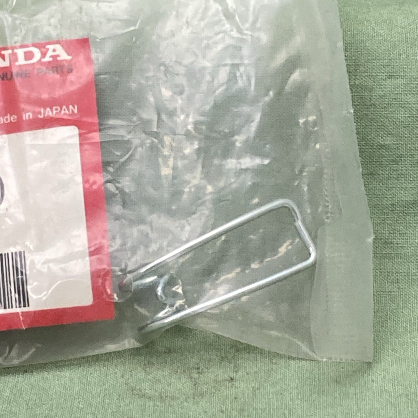 NEW GENUINE HONDA 17222-120-020 SPRING, CLEANER CASE