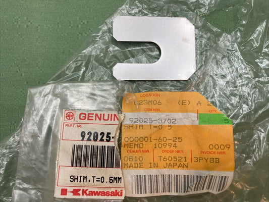 QTY 2 NEW GENUINE KAWASAKI 92025-3702 SHIM.T=0.5