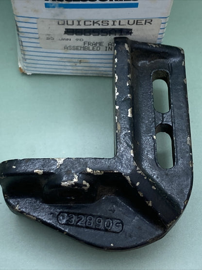 NEW GENUINE MERCURY QUICKSILVER 32890 Plate, NLA