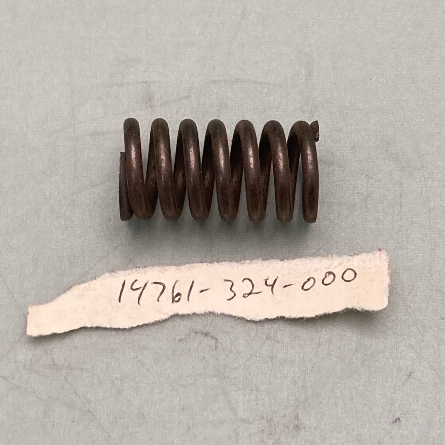 NEW REPLACES HONDA 14761-324-000 CAMSHAFT VALVE SPRING