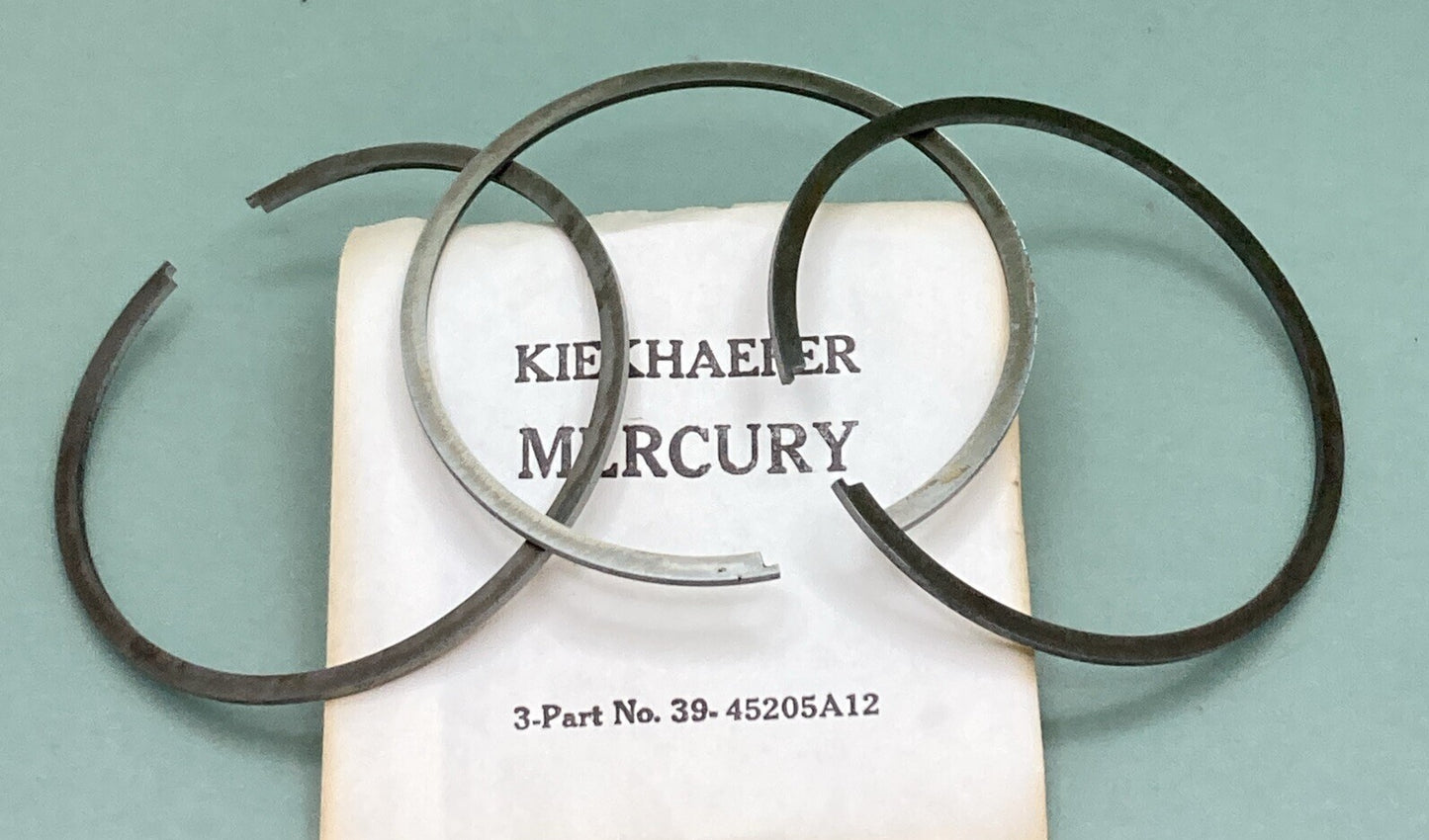 NEW GENUINE MERCURY QUICKSILVER 39-445205A12 PISTON RING SET
