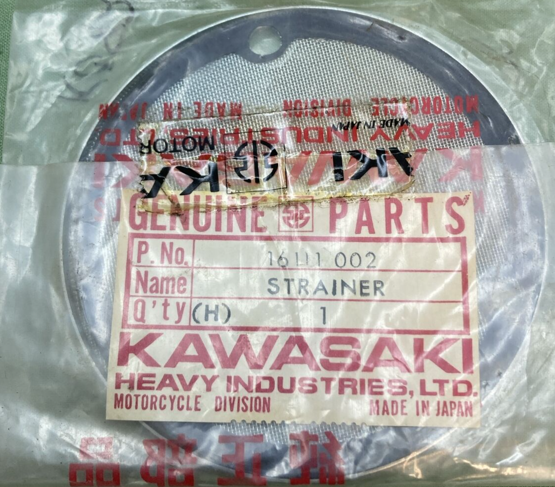 NEW GENUINE KAWASAKI 16111-002 STRAINER,OIL