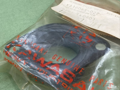 NEW GENUINE KAWASAKI 16065-027 HOLDER,CARBURETOR SUPERSEDED 16065-033