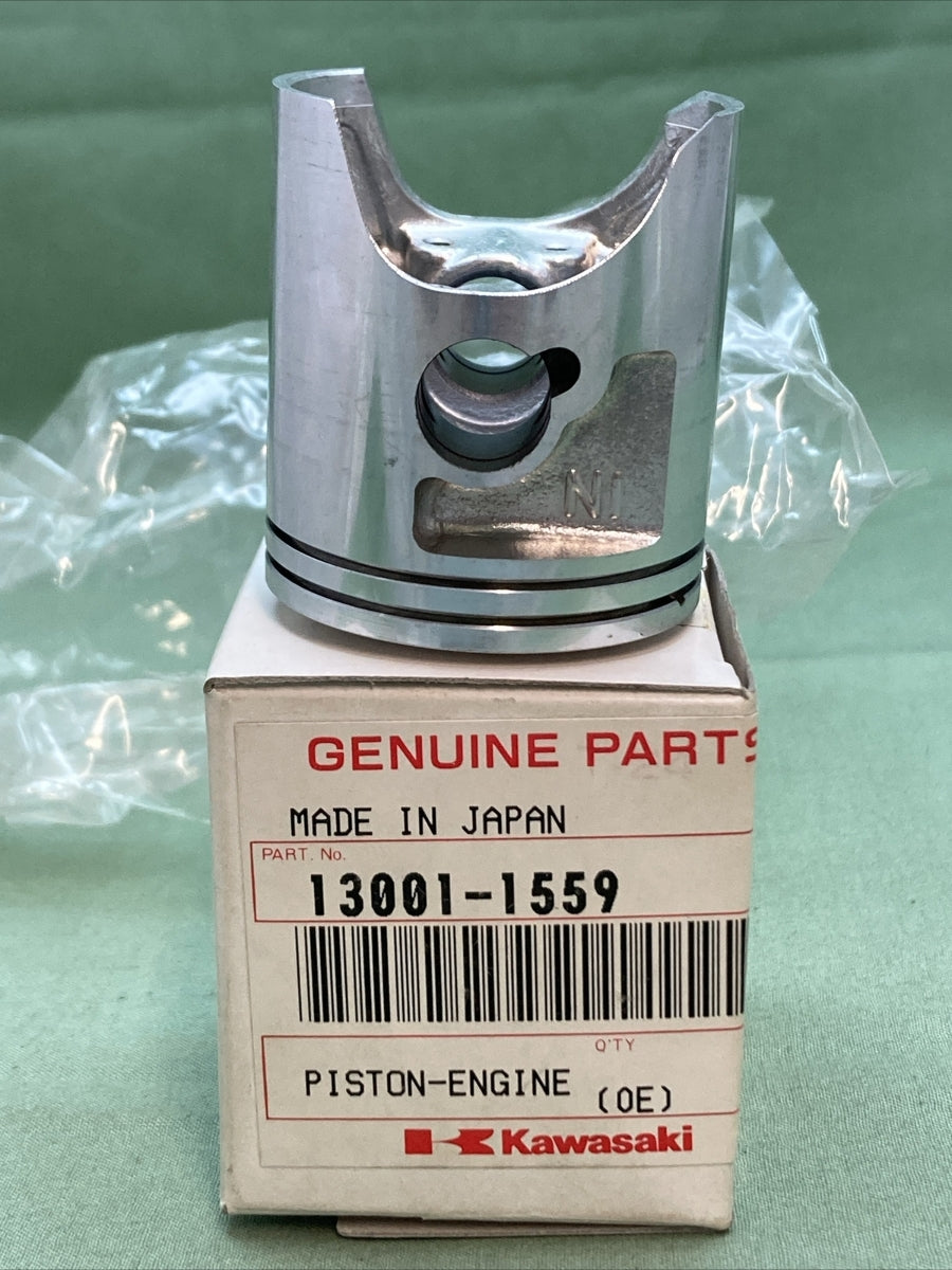 NEW GENUINE KAWASAKI 13001-1559 PISTON-ENGINE SUPERSEDED 13001-1630