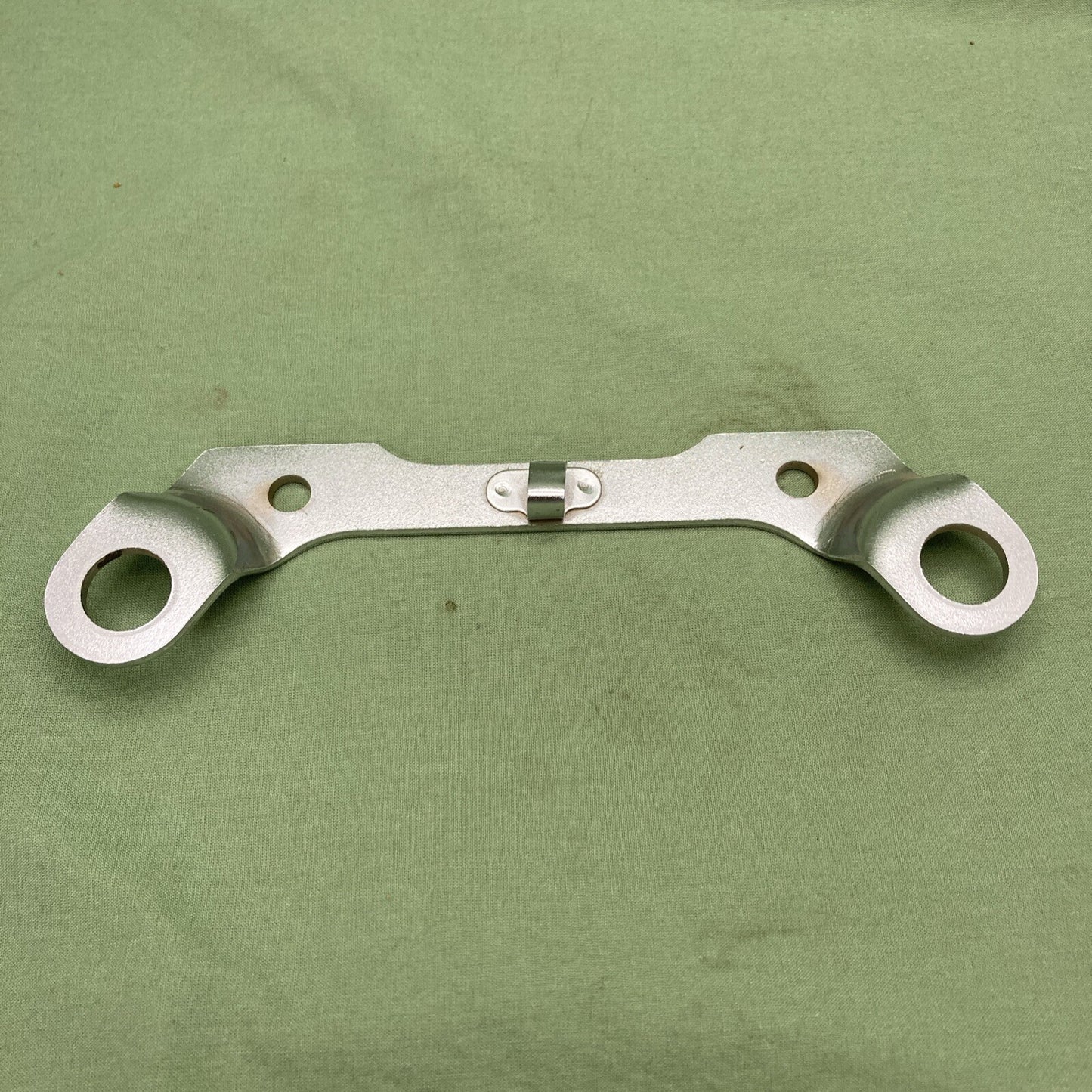 NEW REPLACES HONDA 37211-312-000 Speedometer Tachometer BRACKET, METER