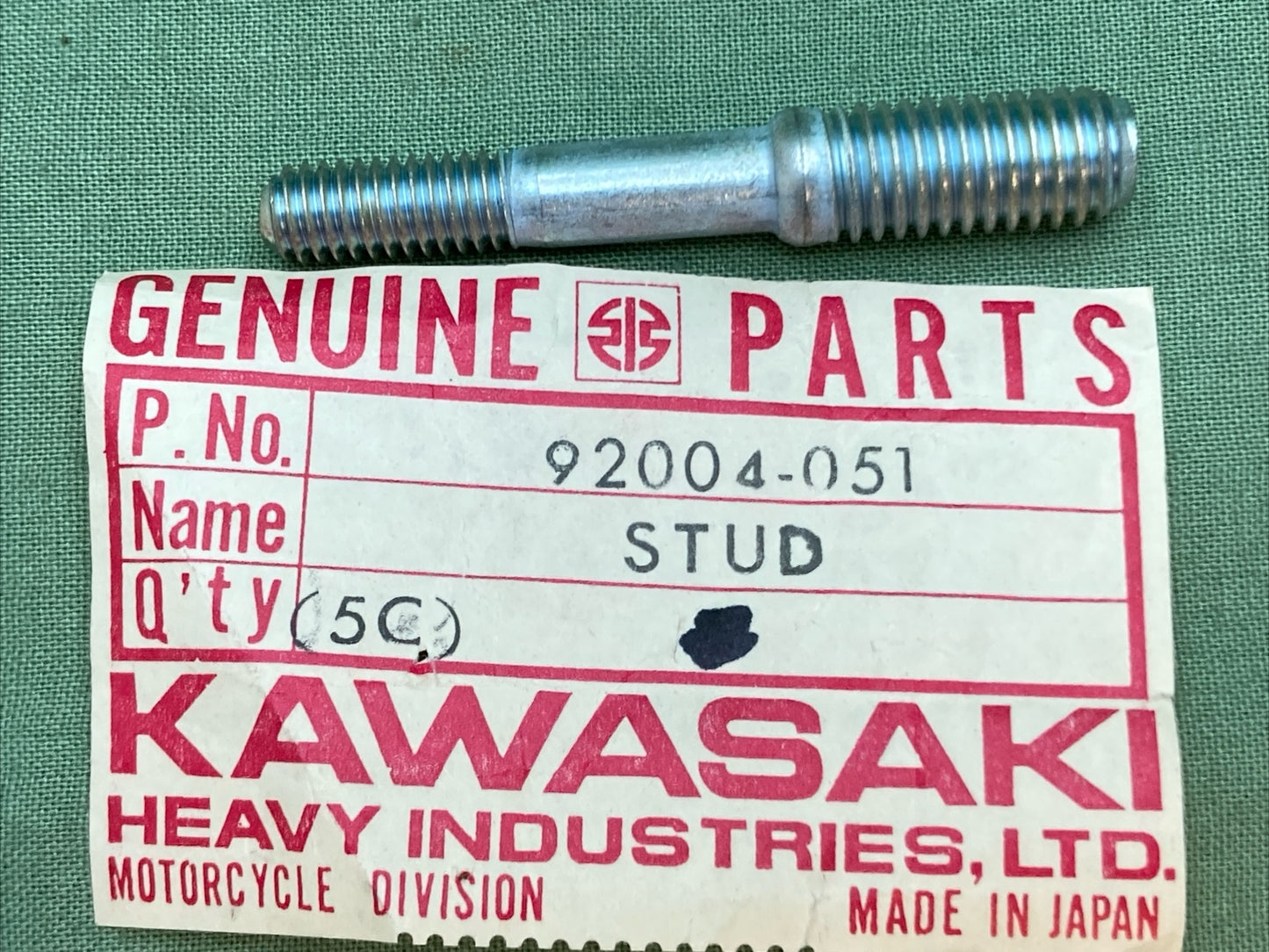 NEW GENUINE KAWASAKI 92004-051 STUD, 6MM
