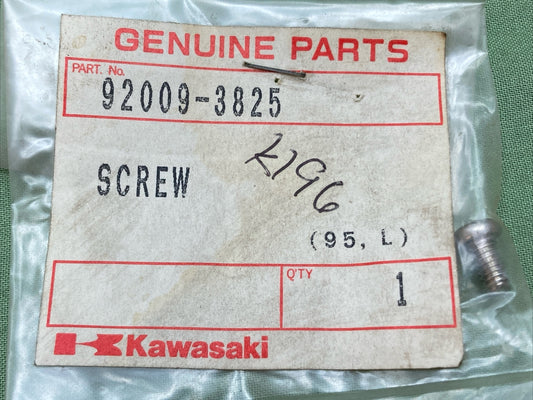 NEW GENUINE KAWASAKI 92009-3825 SCREW