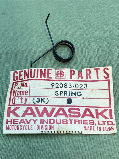 NEW GENUINE KAWASAKI 92083-023 SPRING,CHNG DRUM LEV